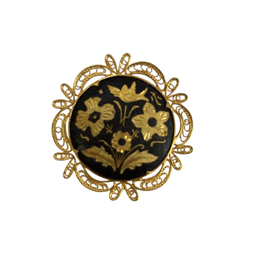 Vintage Damascene Spanish Gold Tone Black Swallow Bird Floral Round Brooch Pin